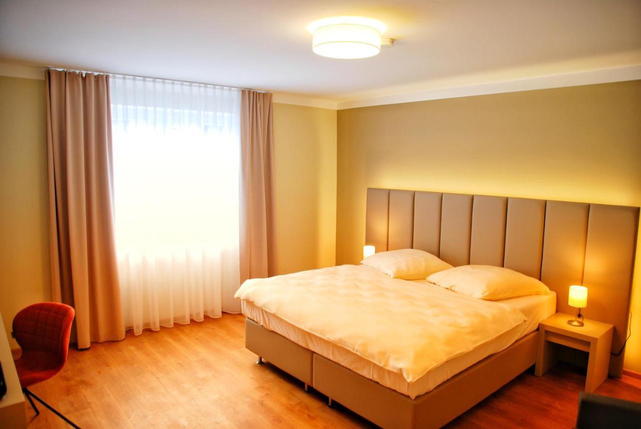 Walldorf Suites Boutique Hotel Bagian luar foto