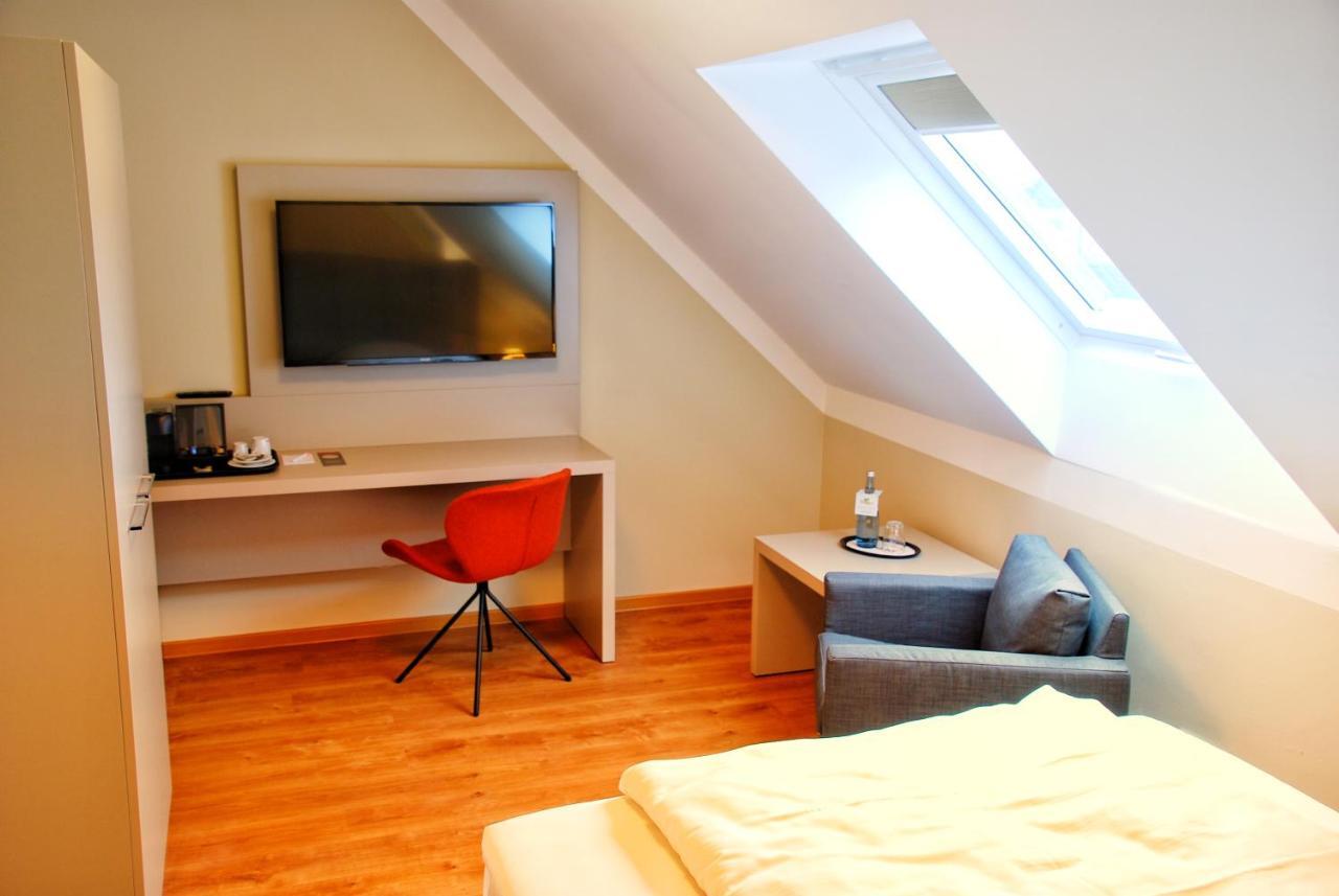 Walldorf Suites Boutique Hotel Bagian luar foto